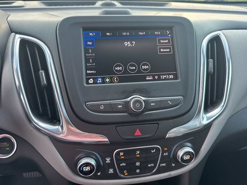 Used 2020 Chevrolet Equinox LT FWD image 25