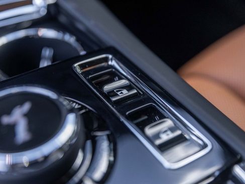 Certified 2025 Rolls-Royce Ghost Black Badge AWD/4WD image 41