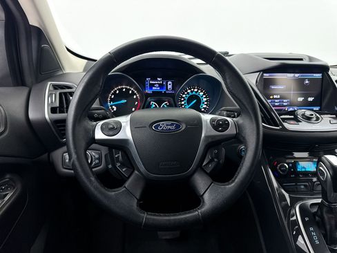 Used 2013 Ford Escape Titanium image 3