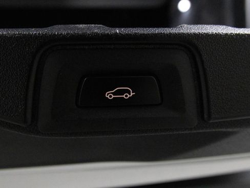 Used 2024 BMW X5 xDrive40i image 38