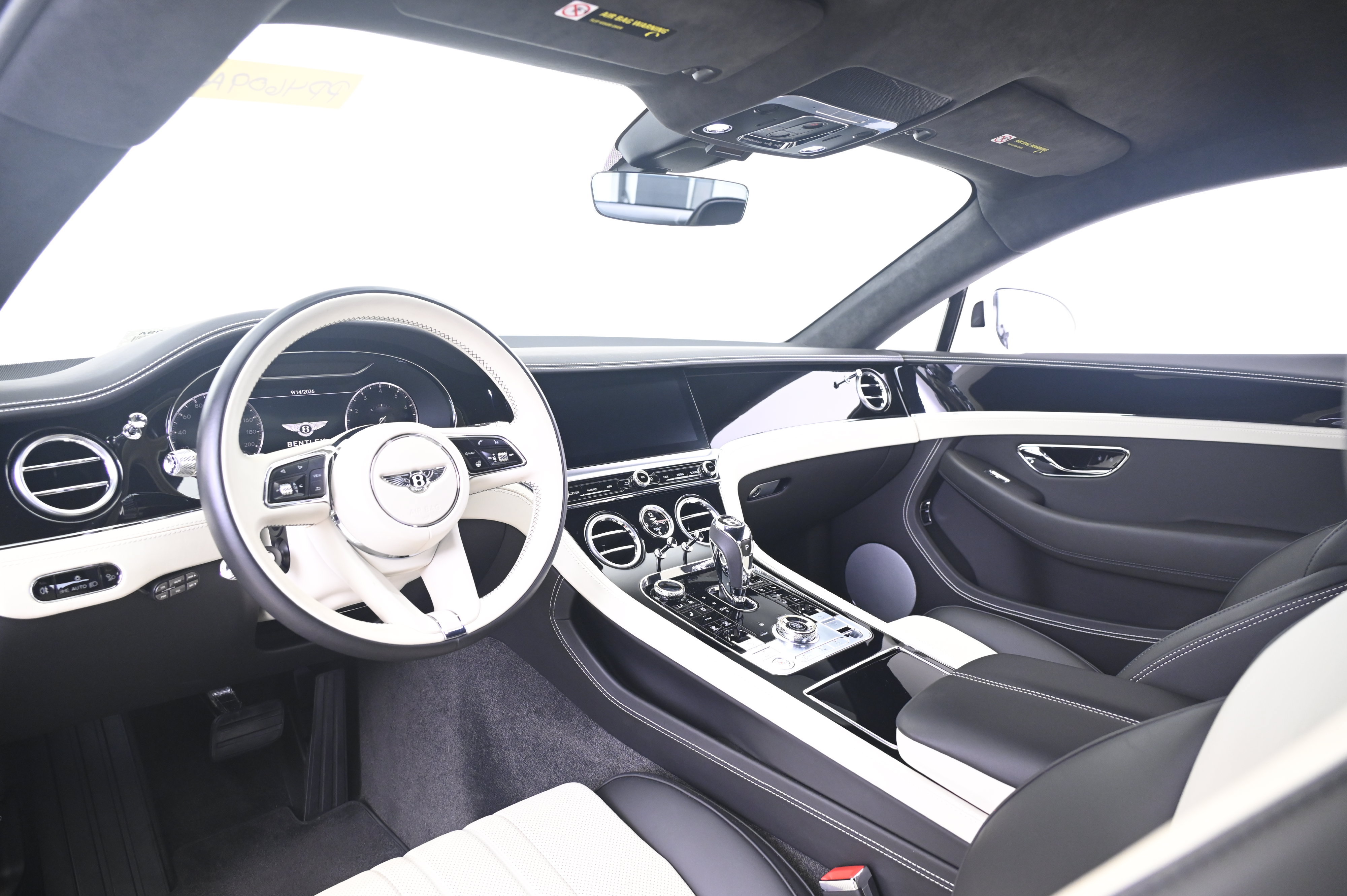 Used 2021 Bentley Continental GT AWD/4WD image 24