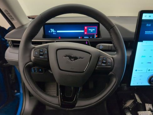 Certified 2025 Ford Mustang Mach-E Select w/ Comfort Package Lite image 39