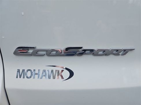 Used 2019 Ford EcoSport SE image 30