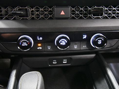 Certified 2023 Honda Accord LX image 24
