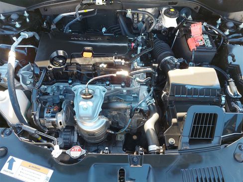 Used 2023 Honda HR-V Sport image 31