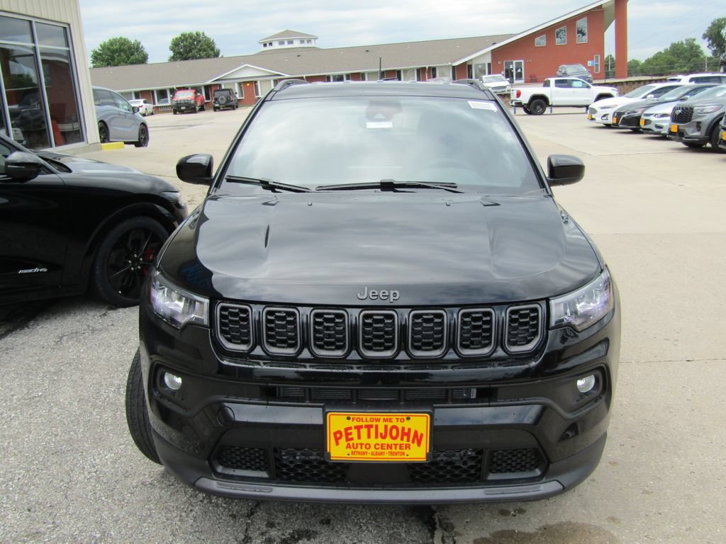 New 2026 Jeep Compass Latitude AWD/4WD image 13