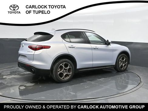 Used 2022 Alfa Romeo Stelvio Sprint image 3
