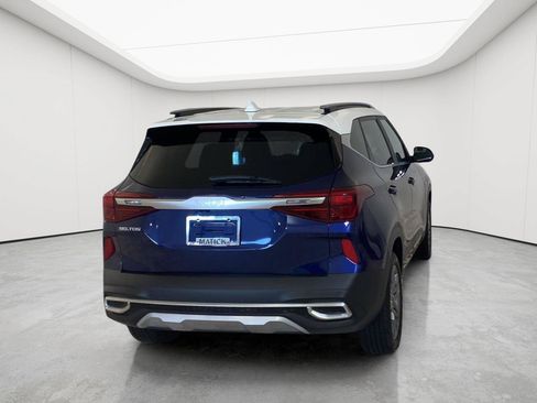 Used 2023 Kia Seltos S w/ Navigation Package AWD/4WD image 6