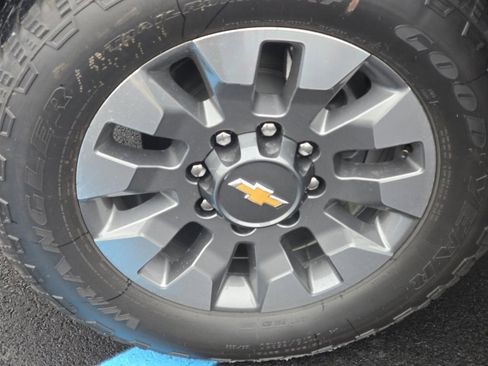 New 2026 Chevrolet Silverado 2500 Custom w/ Custom Convenience Package image 19