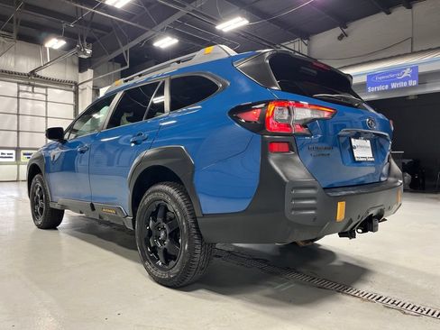 Certified 2022 Subaru Outback Wilderness AWD/4WD image 5