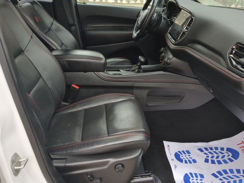 Used 2024 Dodge Durango GT image 32