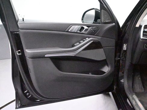 Used 2020 BMW X7 xDrive40i w/ Premium Package image 8