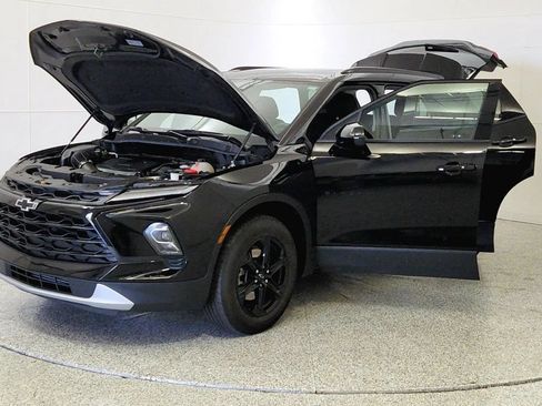 Used 2024 Chevrolet Blazer LT w/ Convenience Package FWD image 10