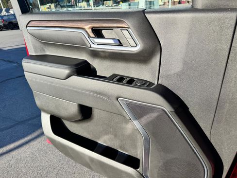 Used 2023 Chevrolet Silverado 1500 LT image 26