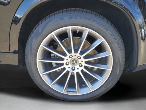 Certified 2025 Mercedes-Benz GLE 580 GLE 580 image 38