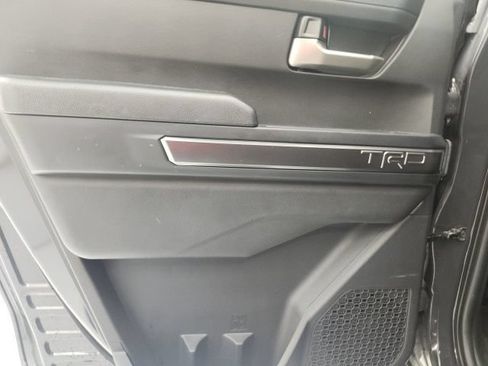Certified 2025 Toyota Tacoma TRD Sport AWD/4WD image 9