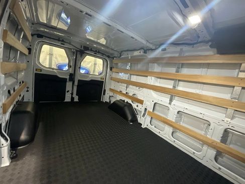 Used 2025 Ford Transit 250 Low Roof w/ Exterior Upgrade Package RWD image 14