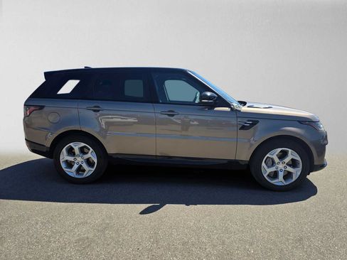 Used 2018 Land Rover Range Rover Sport HSE AWD/4WD image 6