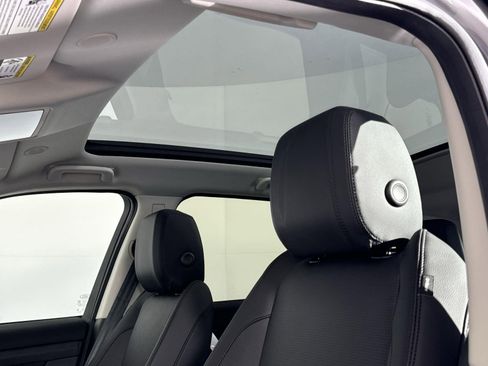 Certified 2025 Land Rover Discovery Sport S image 10