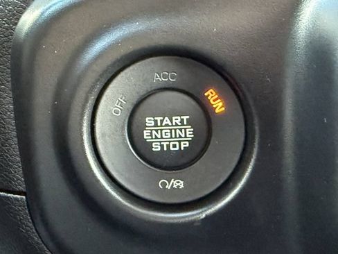 Used 2021 Jeep Gladiator Mojave AWD/4WD image 44