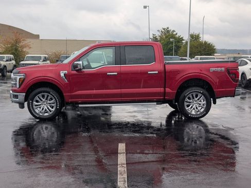 Used 2025 Ford F150 Lariat w/ Equipment Group 501A Mid image 5