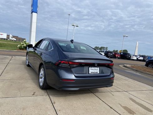 Used 2024 Honda Accord LX image 9