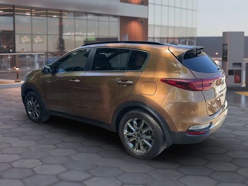 Used 2021 Kia Sportage S w/ S AWD Premium Package image 6