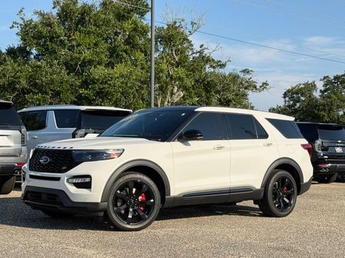 Used 2022 Ford Explorer ST w/ Equipment Group 401A AWD/4WD image 1