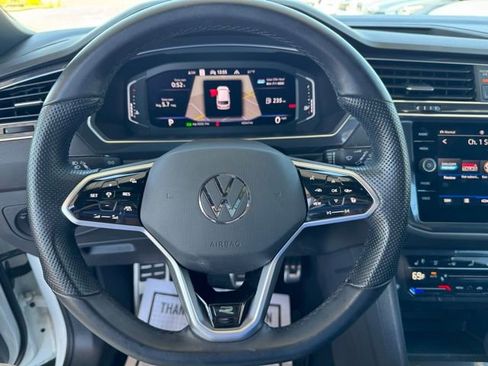 Used 2023 Volkswagen Tiguan SEL R-Line AWD/4WD image 16