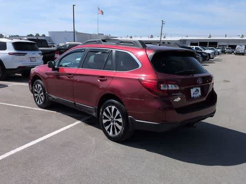 Used 2015 Subaru Outback 2.5i Limited AWD/4WD image 6