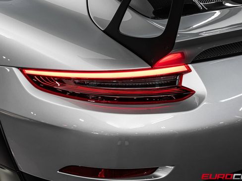 Used 2018 Porsche 911 GT2 RS RWD image 24