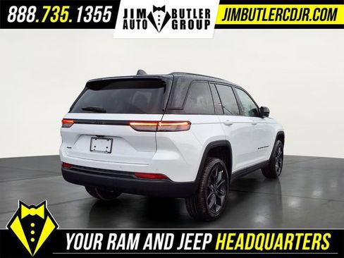 New 2025 Jeep Grand Cherokee Limited image 18