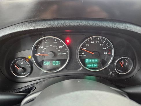 Used 2012 Jeep Wrangler Unlimited Sahara w/ Dual Top Group image 6