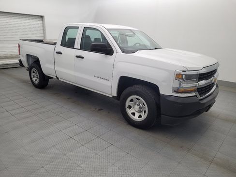 Used 2018 Chevrolet Silverado 1500 W/T w/ Trailering Package image 11