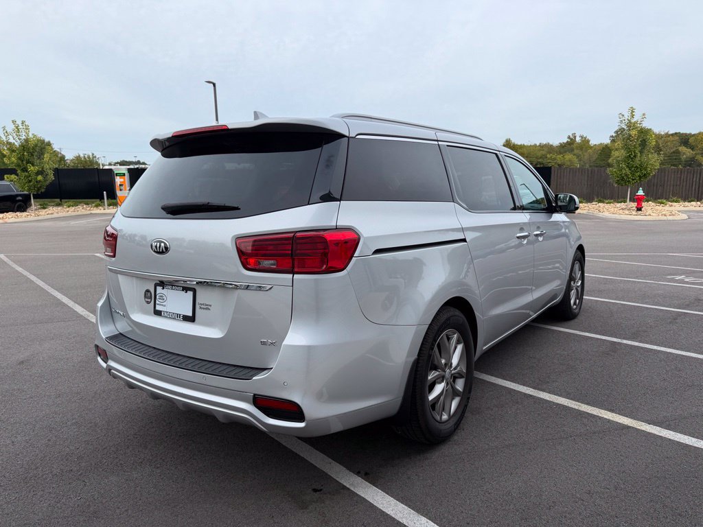 Used 2019 Kia Sedona EX w/ EX Premium Package FWD image 5
