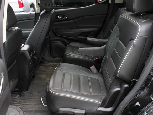 Used 2023 GMC Acadia Denali AWD/4WD image 18