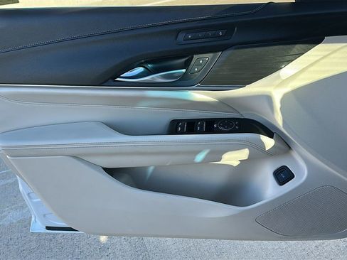 Used 2025 Cadillac CT4 Premium Luxury image 20