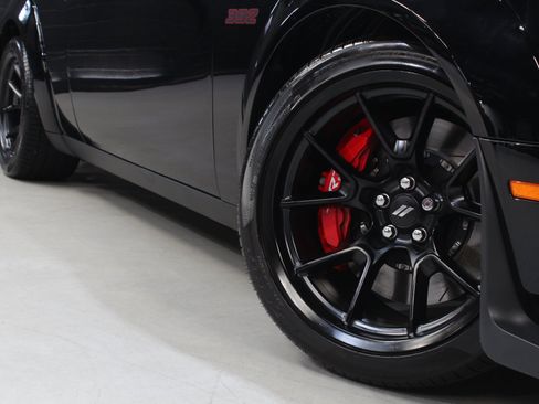 Used 2023 Dodge Challenger R/T Scat Pack RWD image 16