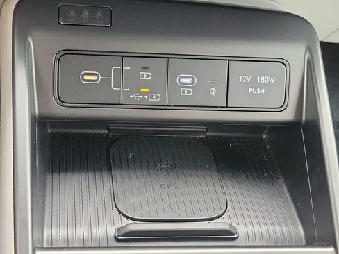 Used 2024 Hyundai Kona SEL w/ Convenience Package FWD image 30