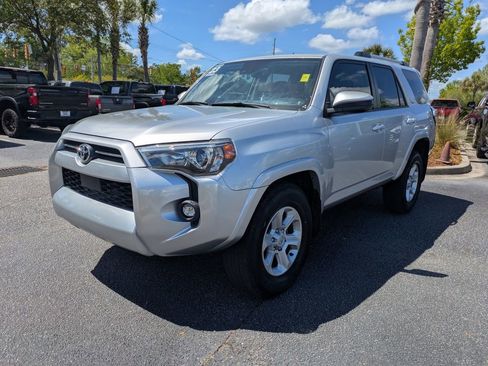 Used 2023 Toyota 4Runner SR5 image 9