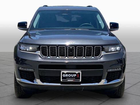 Used 2023 Jeep Grand Cherokee L Limited w/ Luxury Tech Group II RWD image 4