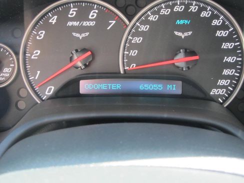 Used 2009 Chevrolet Corvette Convertible w/ Preferred Equipment Group RWD image 38