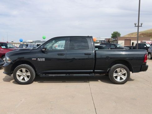 Used 2017 RAM 1500 Sport w/ Sport Premium Group AWD/4WD image 3
