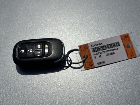 Used 2024 Honda Civic Sport image 36