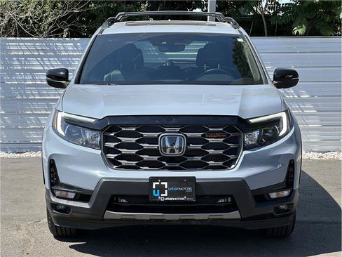 Used 2022 Honda Passport TrailSport image 7