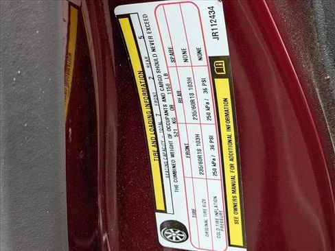 Used 2020 Chrysler Pacifica Touring-L FWD image 19