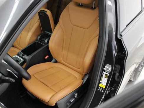 Used 2023 BMW X4 M40i AWD/4WD image 28