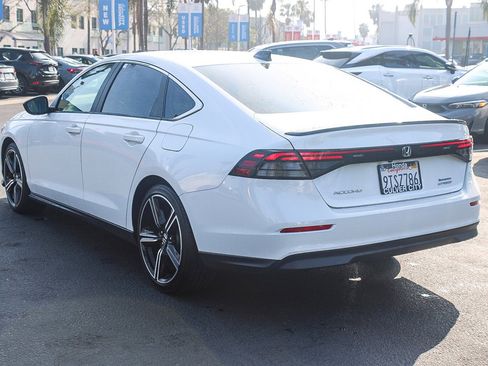 Used 2024 Honda Accord Sport image 7