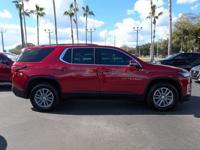 Used 2023 Chevrolet Traverse LT