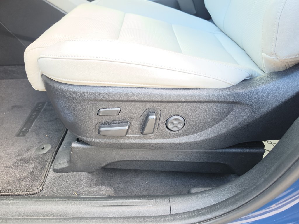 Used 2024 Kia Telluride SX w/ Towing Package FWD image 20